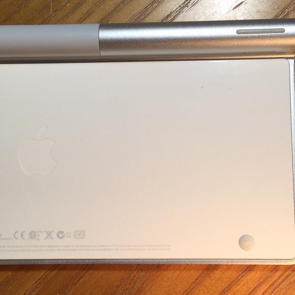 Apple Wireless Keyboard - Picture 7 of 10